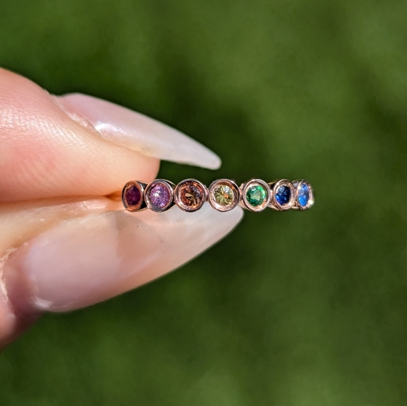 14k Yellow Gold Emerald Ruby Sapphire Bezel Band - Picture 2 of 10